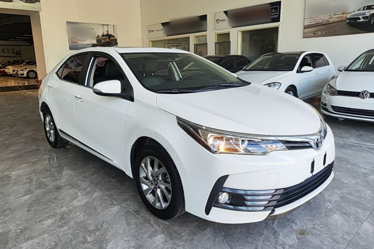Toyota Corolla 2017 #4 Toyota Corolla 2017 car image #4