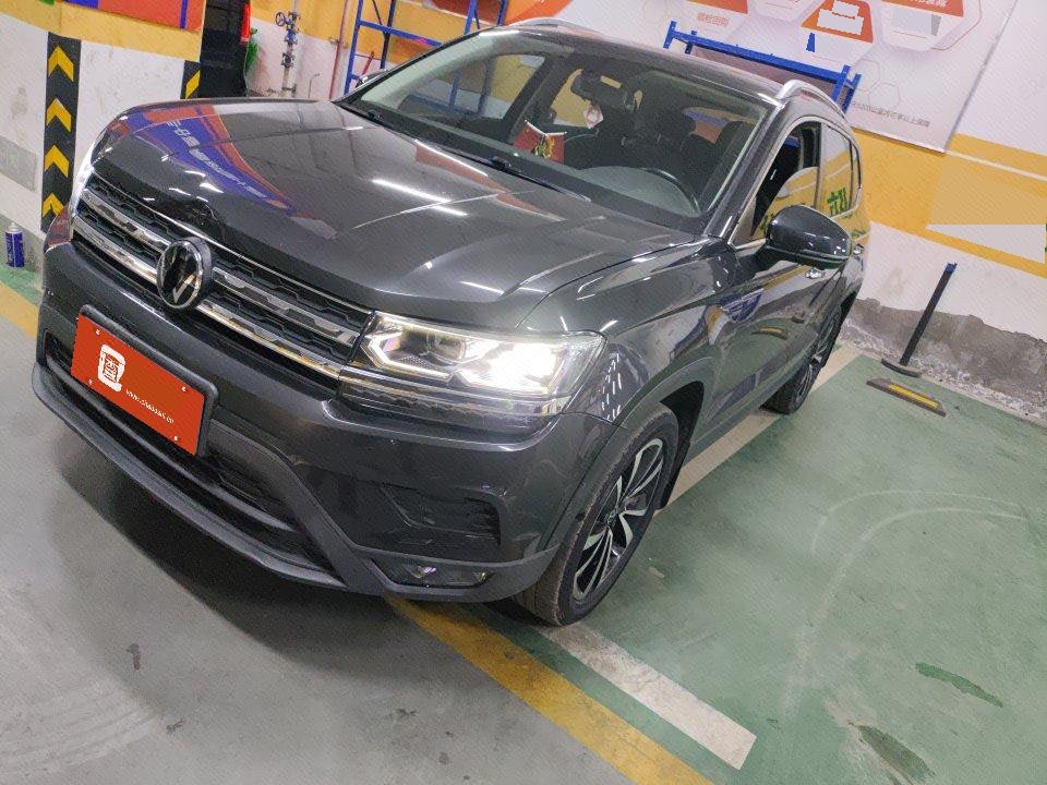 2022 2022 car image