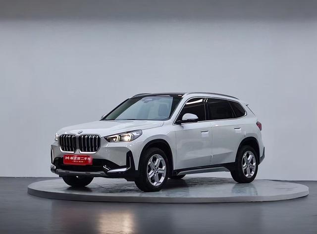 BMW X1 2024 immagine di auto #17