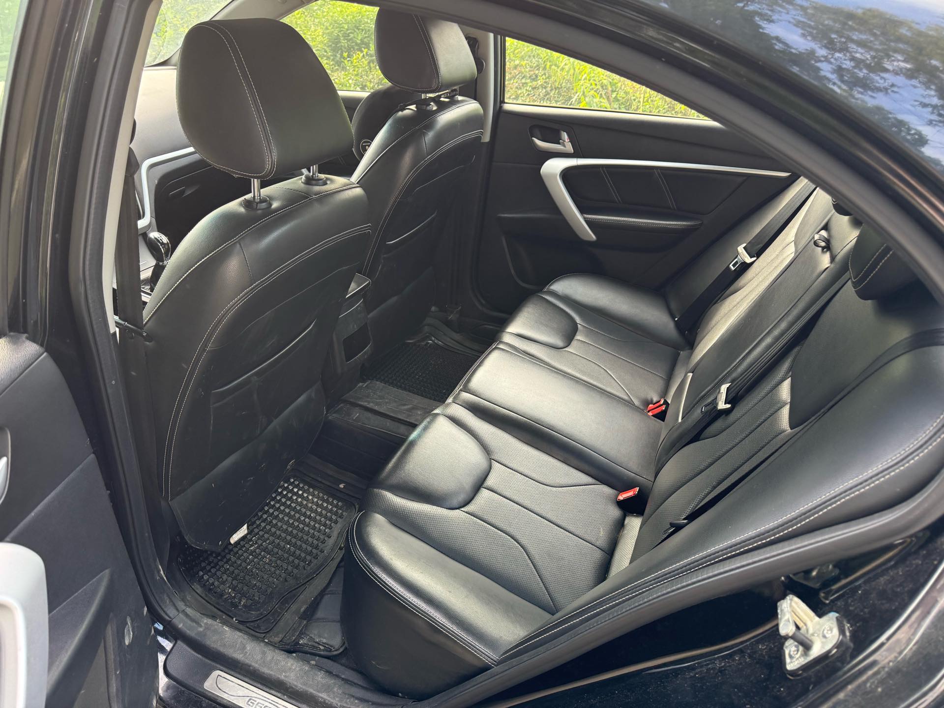 GEELY Emgrand 2016 car image #6