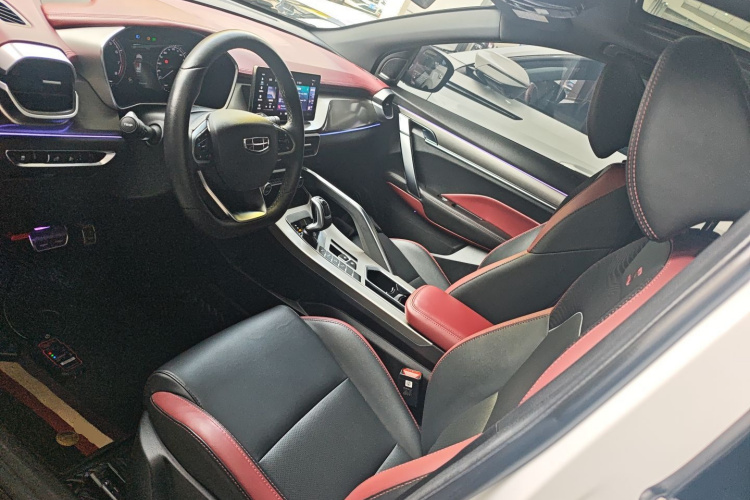 GEELY Coolray 2020 #15 GEELY Coolray 2020 car image #15