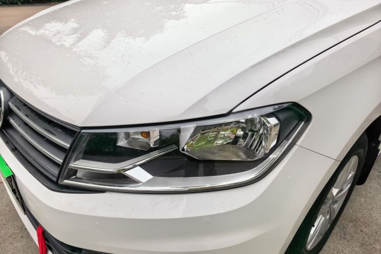 Volkswagen Santana 2019 car image #29