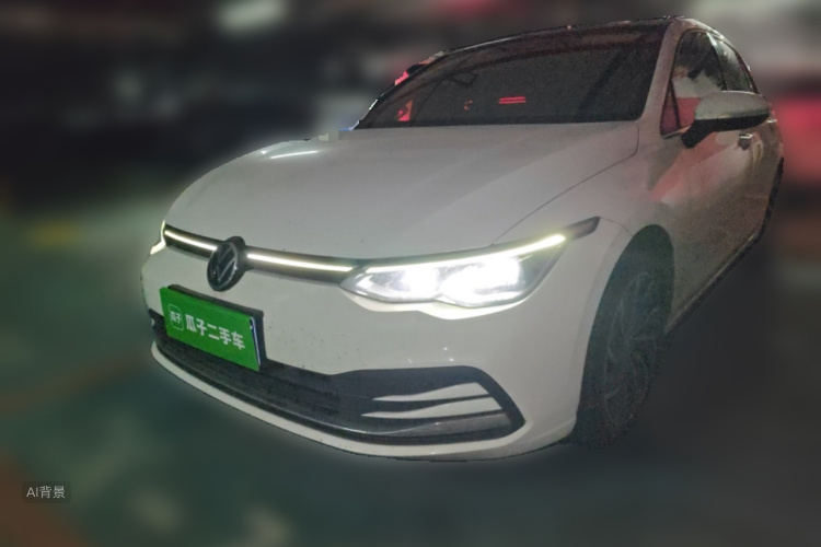 Volkswagen Golf 2022 imagen de coche #2