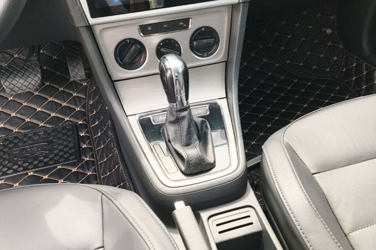 Volkswagen Lavida 2016 #18 Volkswagen Lavida 2016 car image #18