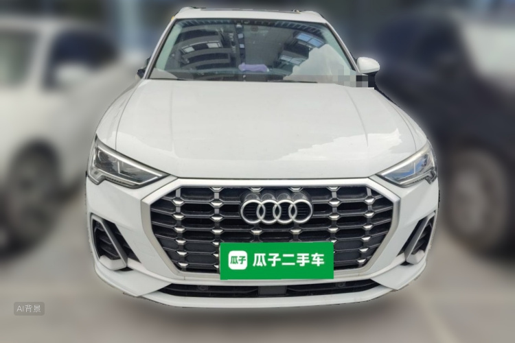 Audi Q3 2021 car image #3