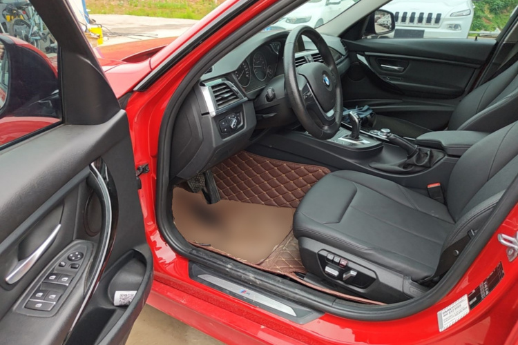 BMW 3 Series 2017 #16 BMW 3 Series 2017 car image #16