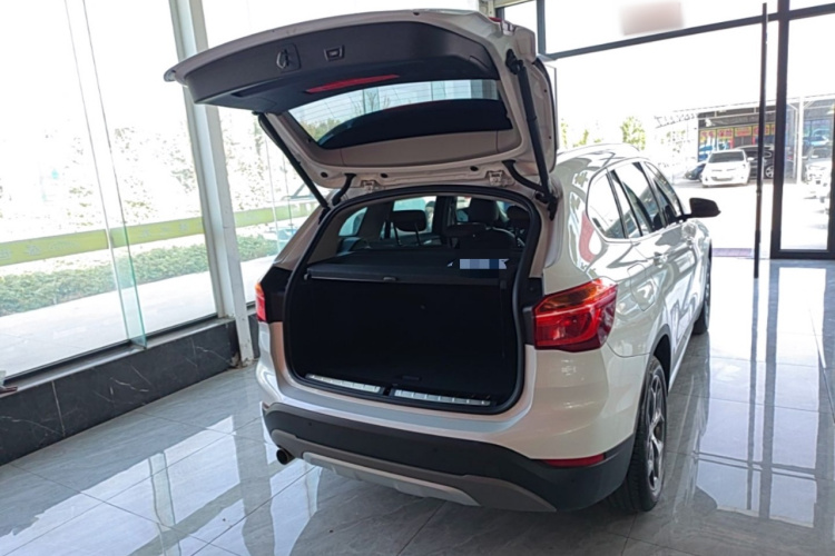 BMW X1 2019 #19 BMW X1 2019 car image #19