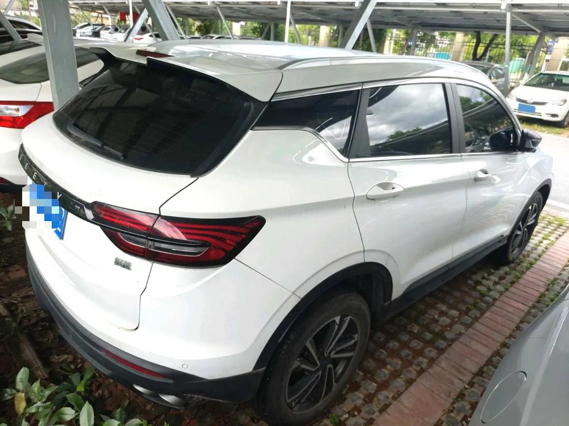 GEELY Coolray 2023 صورة سيارة #3