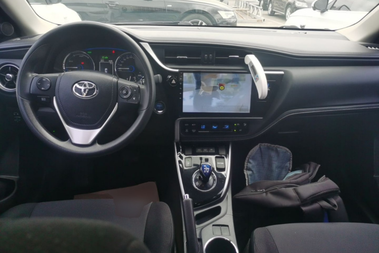 Toyota Corolla Hybird E+ 2019 #10 Toyota Corolla Hybird E+ 2019 car image #10