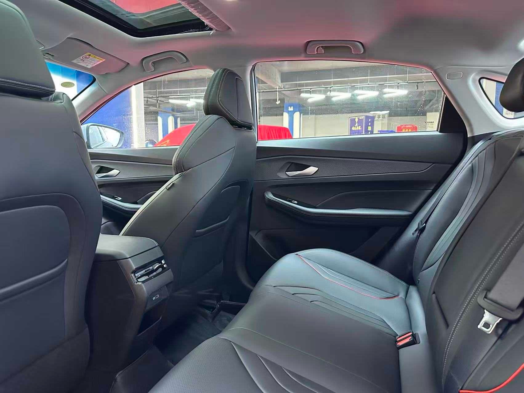 GEELY Binray 2026 #10 GEELY Binray 2026 immagine di auto #10
