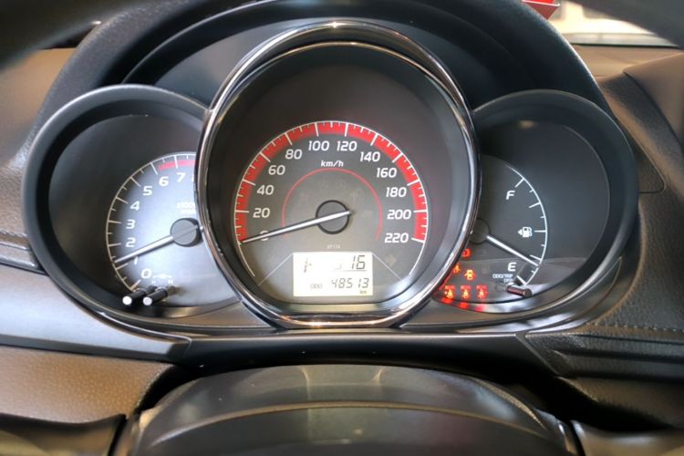 Toyota Vios 2022 imagen de coche #12