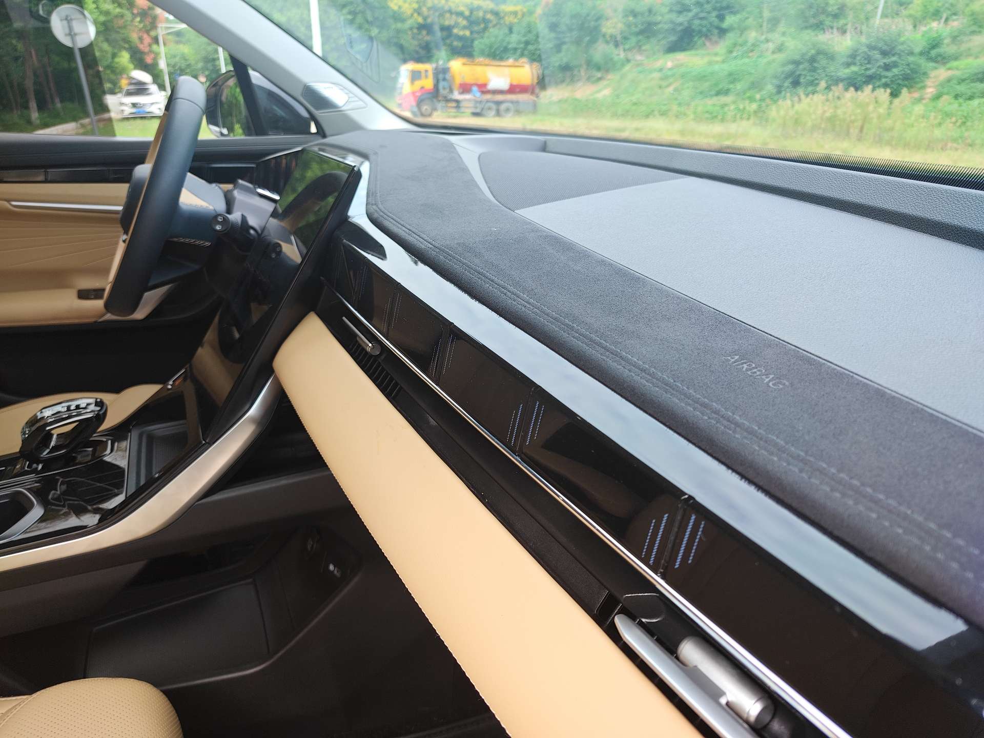 GEELY Boyue L 2023 #13 GEELY Boyue L 2023 изображение автомобиля #13