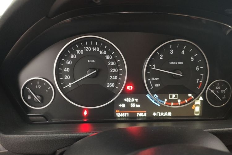 BMW 3 Series 2017 #12 BMW 3 Series 2017 car image #12