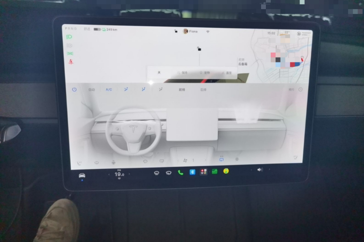 Tesla Model Y 2023 #23 Tesla Model Y 2023 car image #23