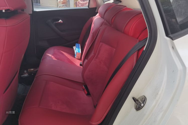 Volkswagen Polo 2018 car image #19