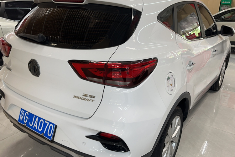 MG ZS 2022 صورة سيارة #6