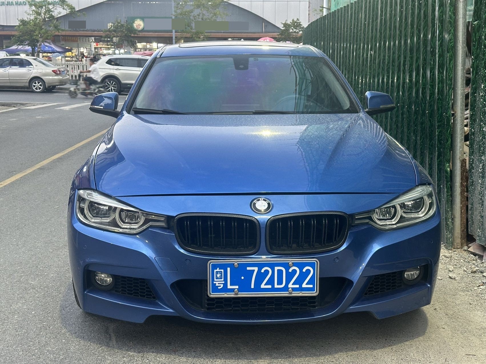 BMW 3 Series 2018 #3 BMW 3 Series 2018 car image #3
