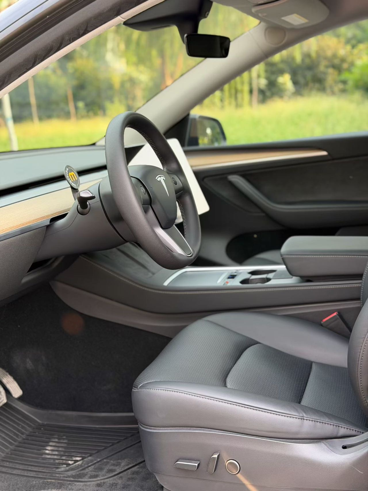 Tesla Model Y 2022 #7 Tesla Model Y 2022 car image #7