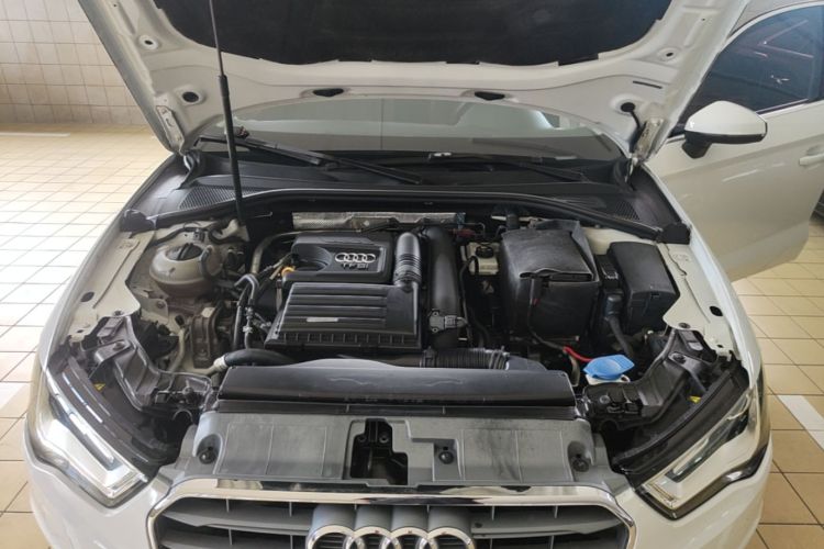 Audi A3 2016 car image #20