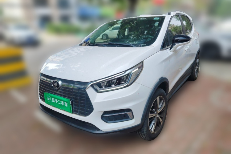 BYD Yuan New Energy 2020 #2 BYD Yuan New Energy 2020 car image #2