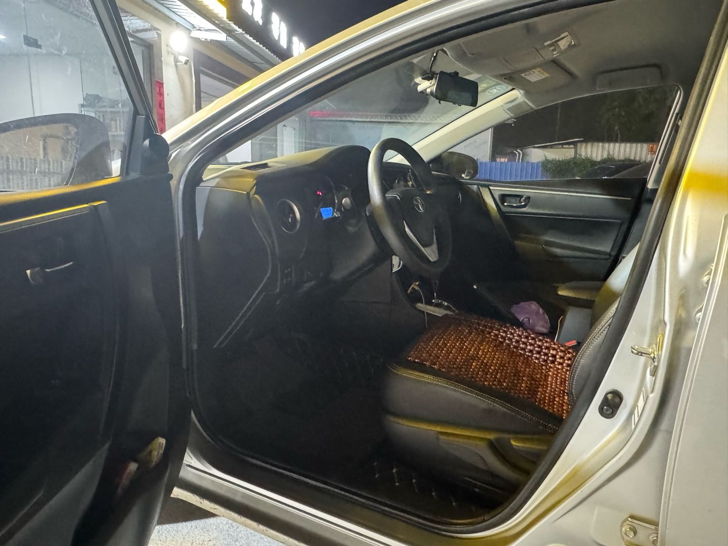 Toyota Corolla 2019 car image #6