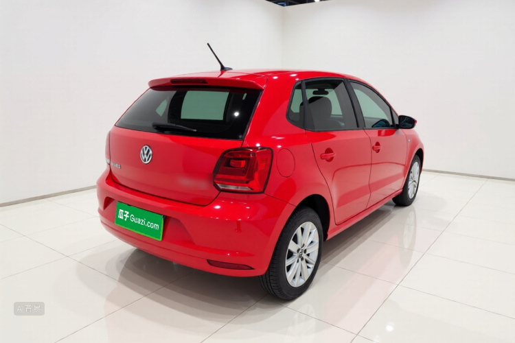 Volkswagen Polo 2015 #7 Volkswagen Polo 2015 car image #7