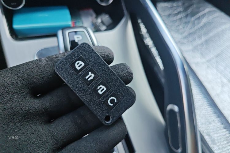 GEELY Coolray 2019 #10 GEELY Coolray 2019 car image #10