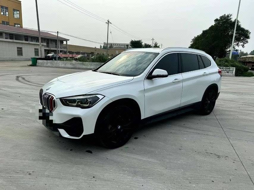 BMW X1 2022 car image 