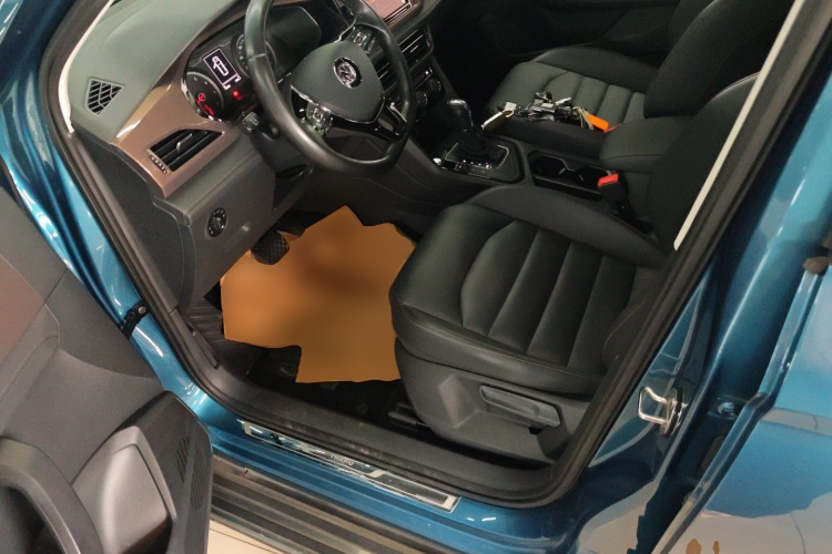 Volkswagen Tharu 2019 изображение автомобиля #16