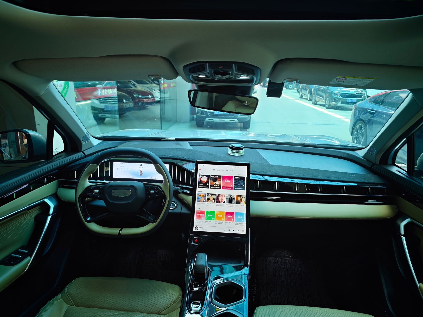 GEELY Boyue L 2024 #8 GEELY Boyue L 2024 صورة سيارة #8