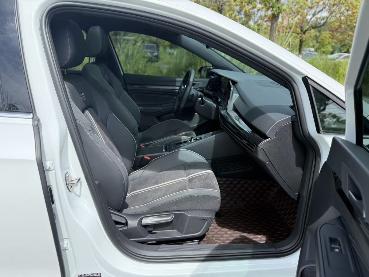 2023 #15 2023 imagem de carro #15
