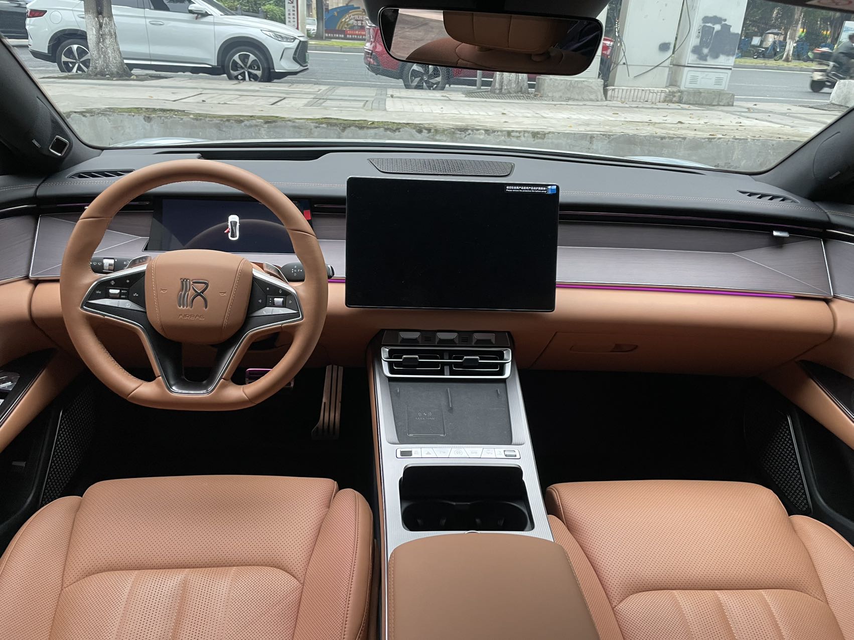 BYD HanL 2025 car image #5