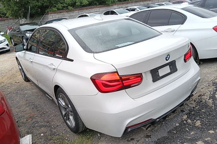 BMW 3 Series 2017 #5 BMW 3 Series 2017 car image #5