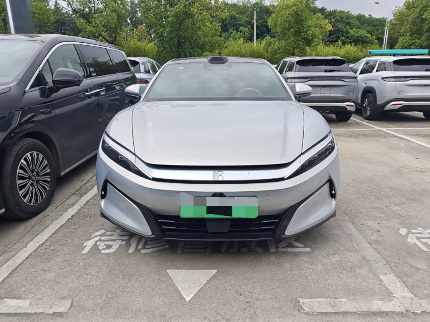 BYD HanL 2025 #2 BYD HanL 2025 imagen de coche #2