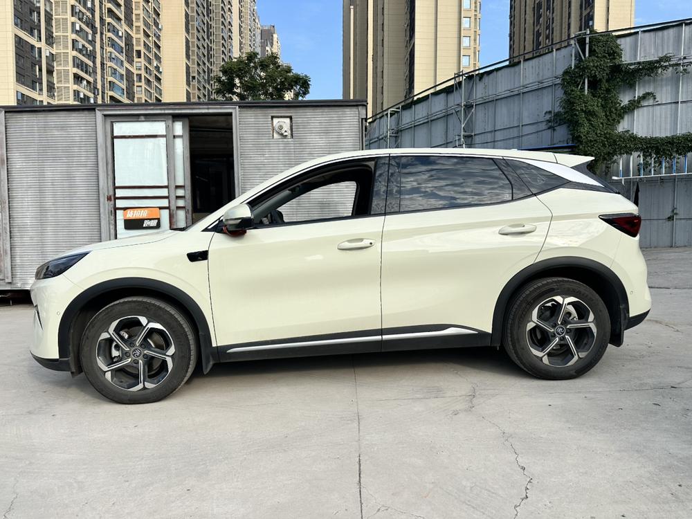 BYD Yuan Plus 2025 #3 BYD Yuan Plus 2025 изображение автомобиля #3