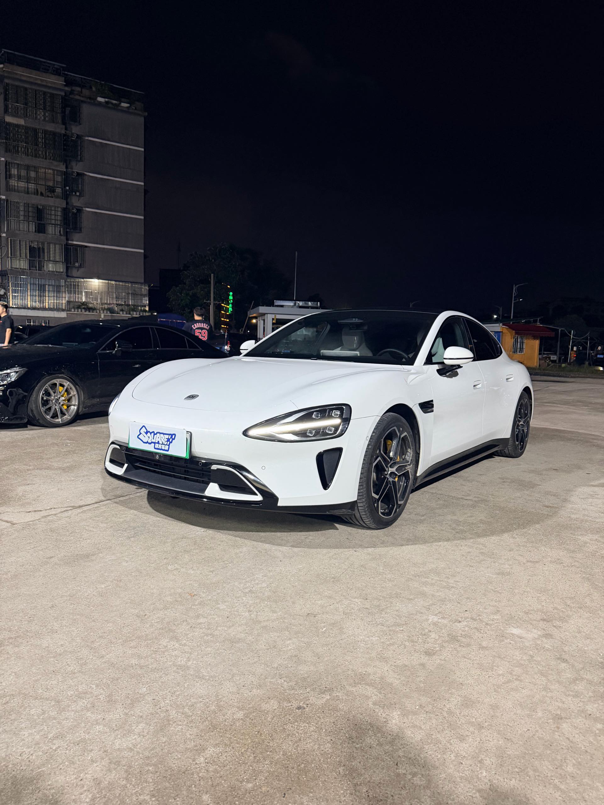 MI SU7 2025 car image 