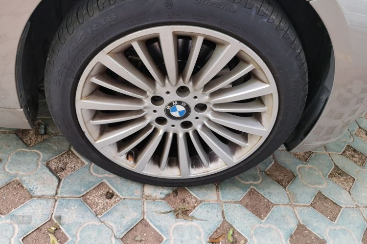 BMW 3 Series 2017 #9 BMW 3 Series 2017 car image #9