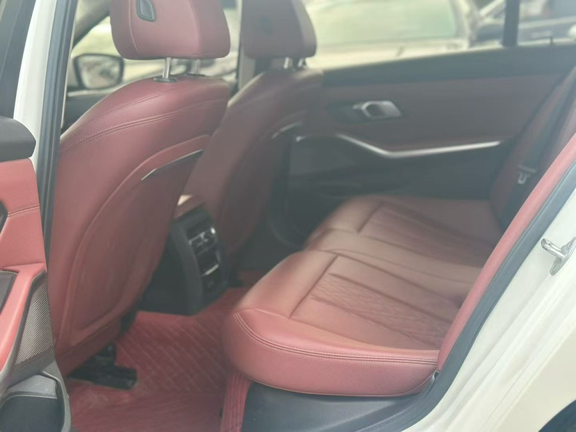 BMW 3 Series 2023 #5 BMW 3 Series 2023 immagine di auto #5