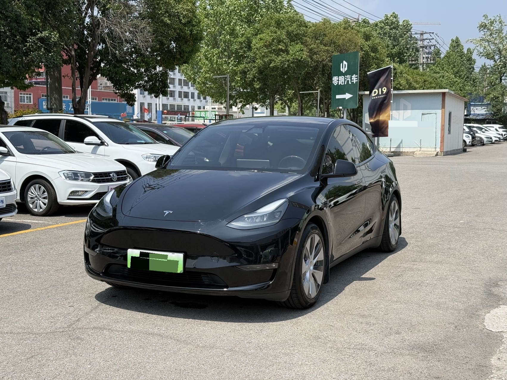 Tesla Model Y 2021 Tesla Model Y 2021 car image