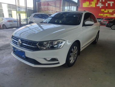 Volkswagen Bora 2016 car image 