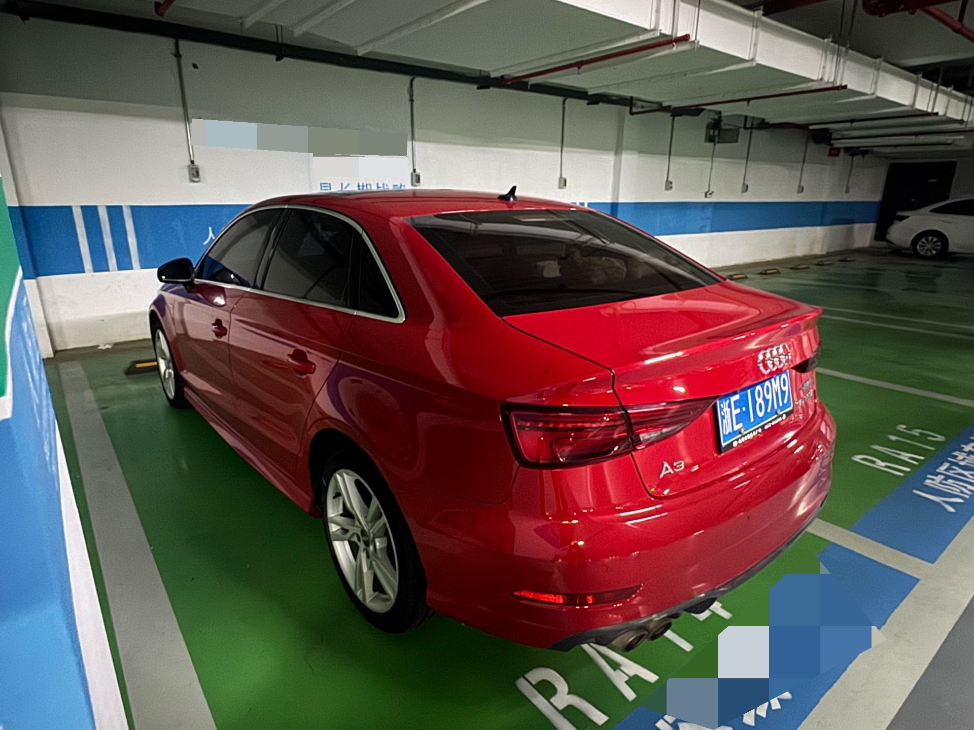 2019 immagine di auto #8