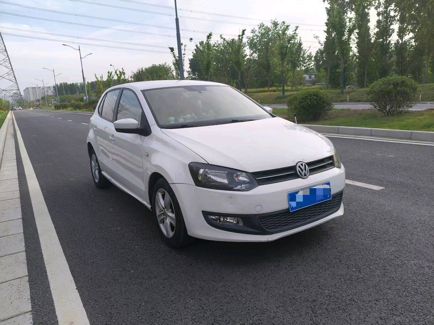Volkswagen Polo 2011 #3 Volkswagen Polo 2011 изображение автомобиля #3