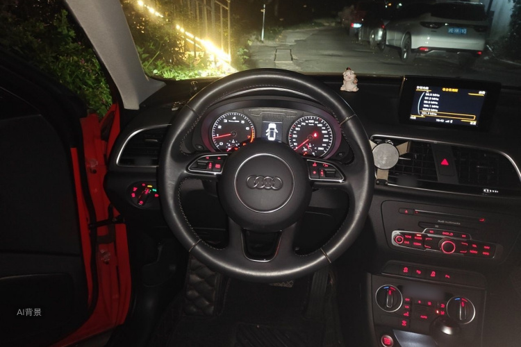 Audi Q3 2017 #12 Audi Q3 2017 car image #12