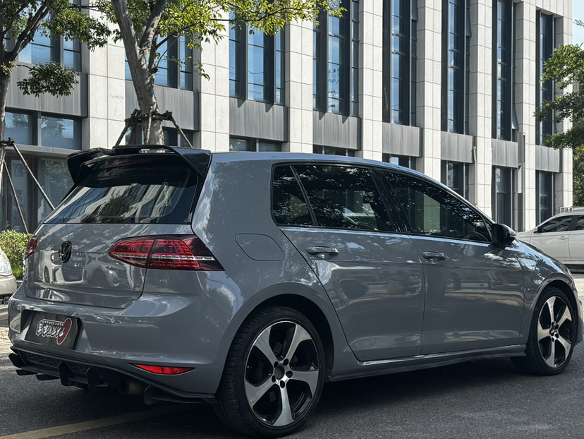 Volkswagen GolfGTI 2015 car image #5