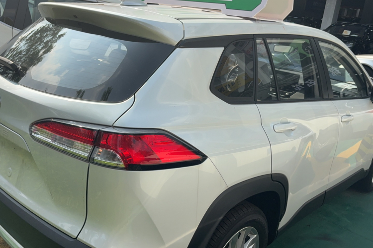 Toyota Corolla Cross 2025 #6 Toyota Corolla Cross 2025 car image #6