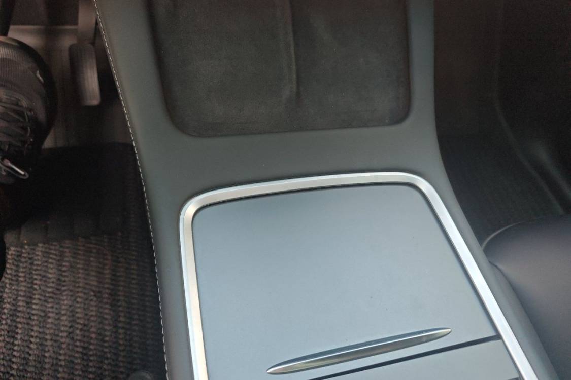 特斯拉 Model Y 2024 汽车图片 #28