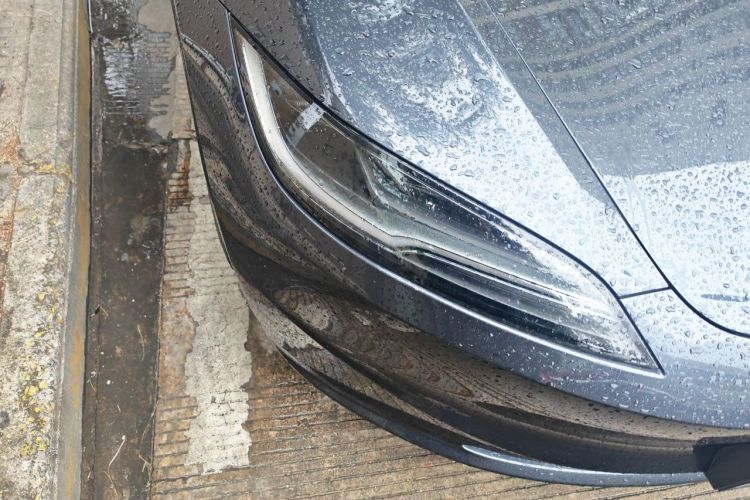Tesla Model 3 2025 car image #8