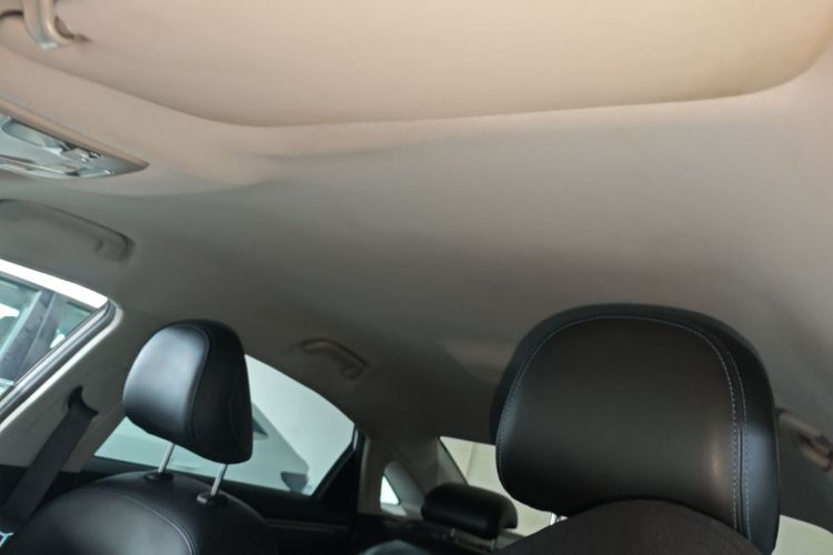 GEELY Emgrand New Energy 2022 car image #18