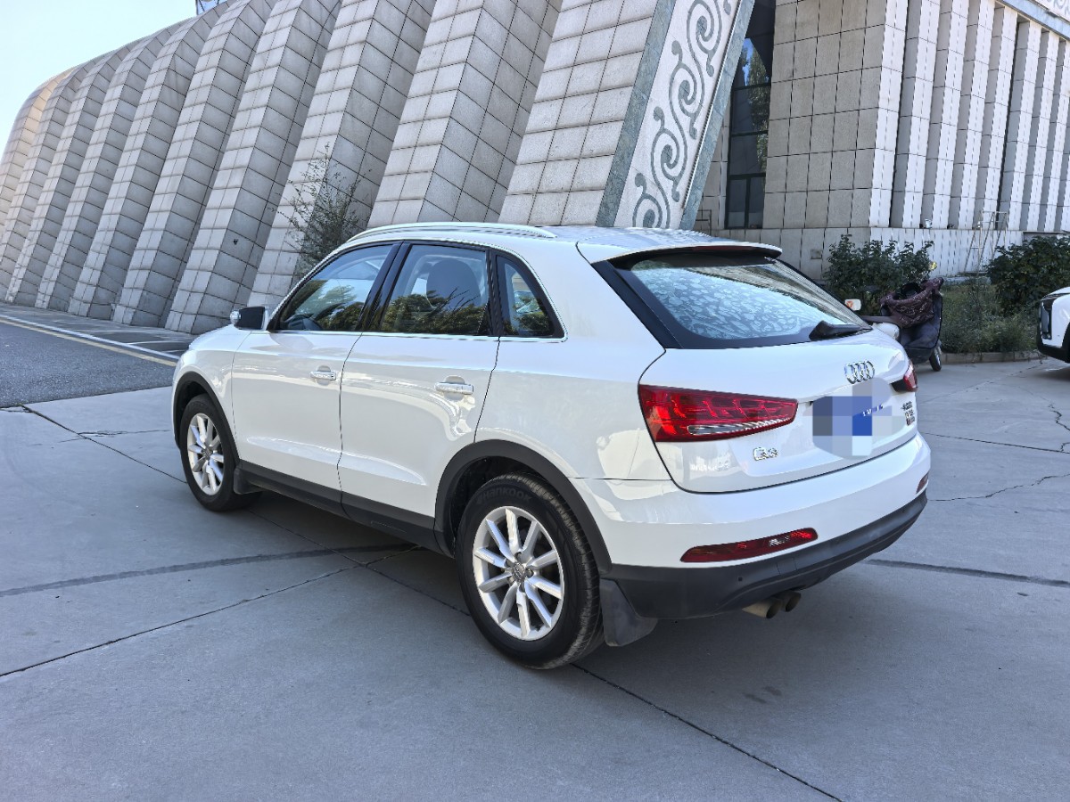 Audi Q3 2015 #7 Audi Q3 2015 صورة سيارة #7