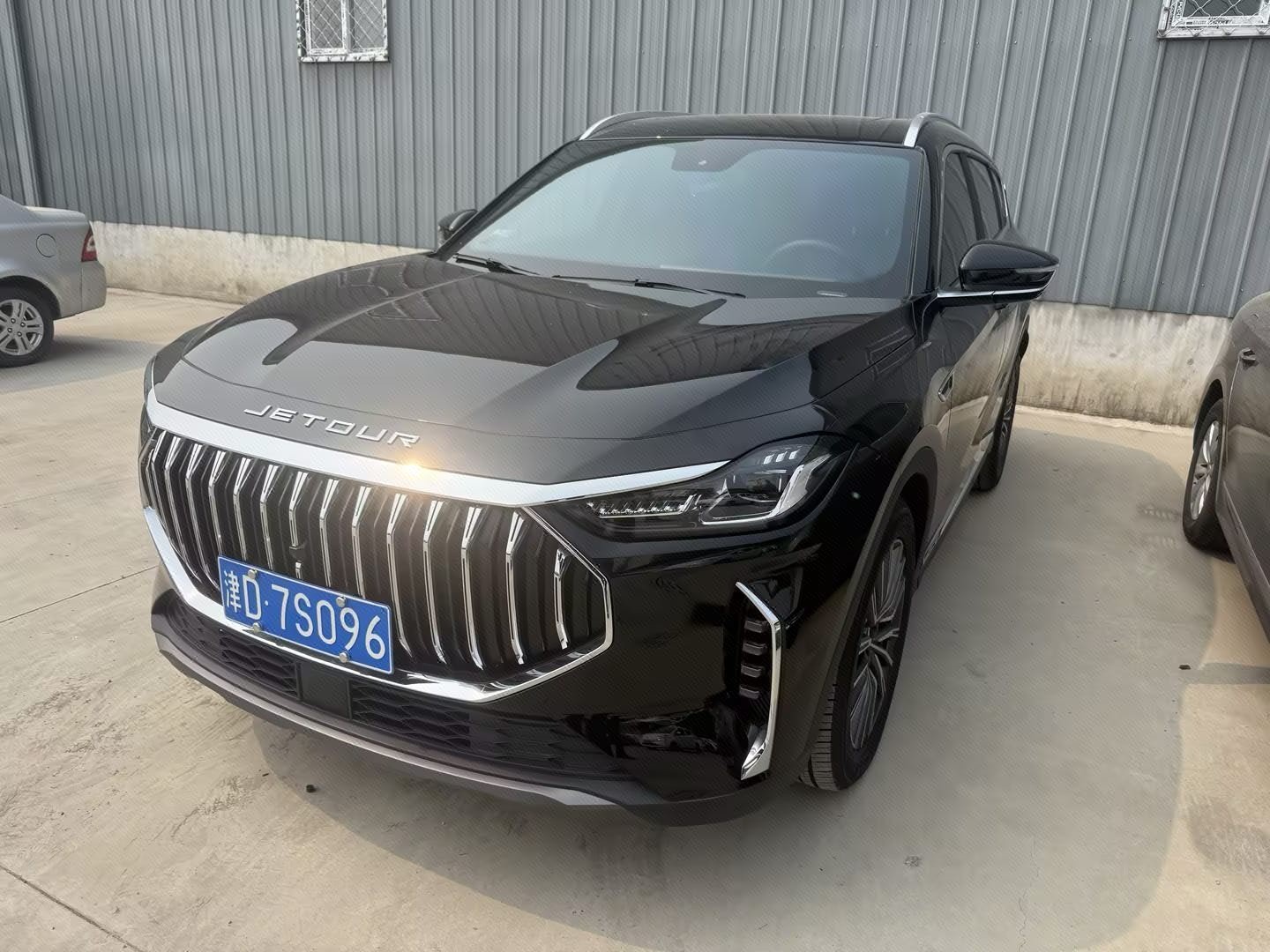 Jetour X70 PLUS 2025 car image 